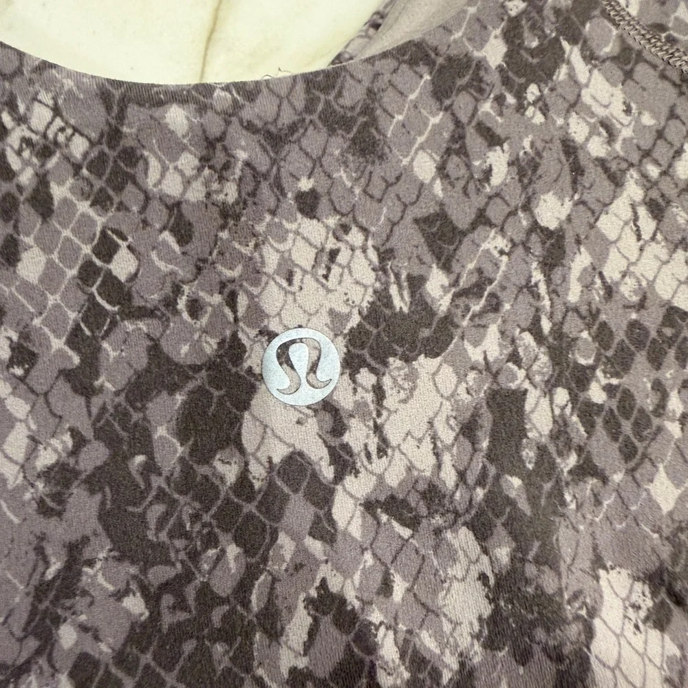 Lululemon Athletica Align Tank in Hideaway Camo  Lunar Rock size 10 (no pads)